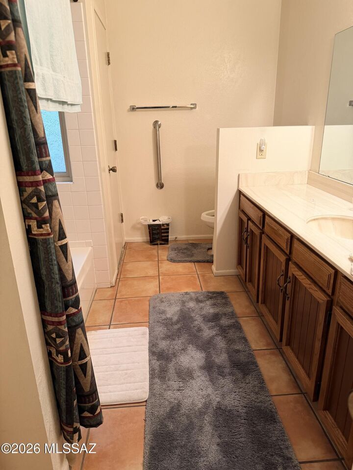 Property Photo:  2942 N Placita Nueva  AZ 85715 