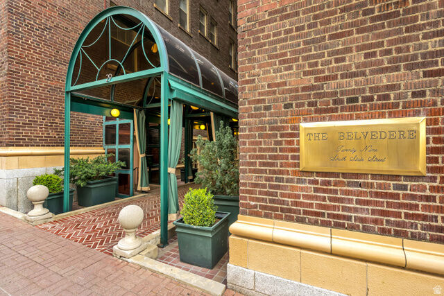 Property Photo: 29 S State St 106 UT 84111
