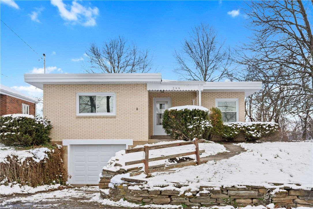 Property Photo:  299 Charles St  PA 15025 