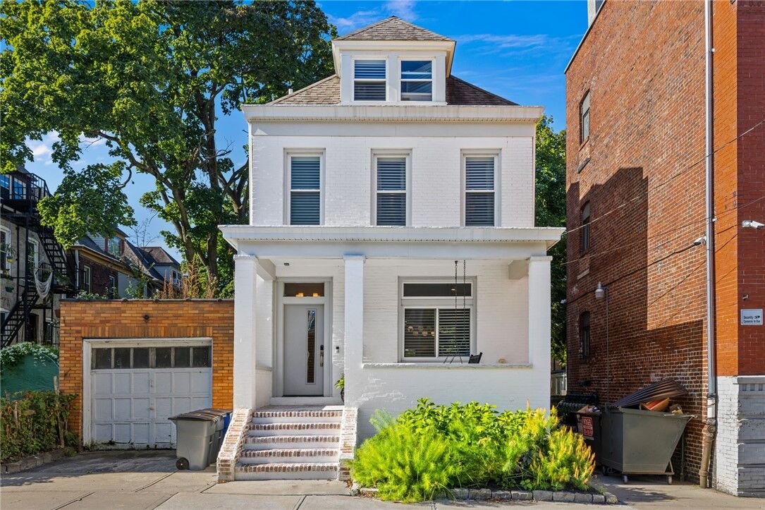 Property Photo:  5712 Hays St  PA 15206 