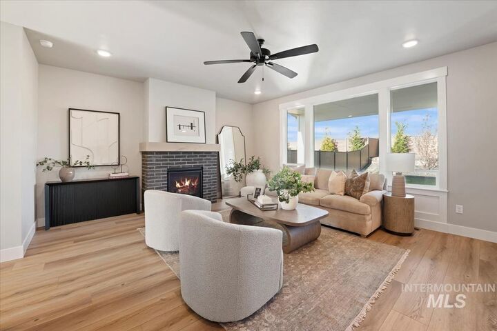 Property Photo: 6587 W Mattawa Dr ID 83646