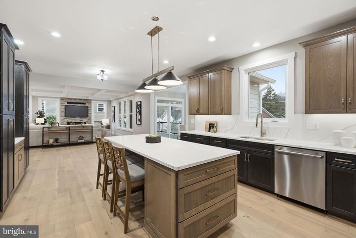 Property Photo: 3410 Burrows Avenue VA 22030