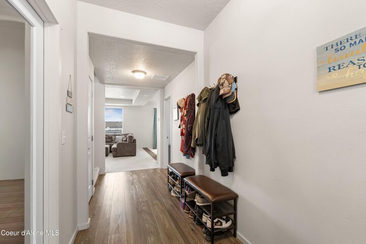 Property Photo:  9785 N Berkshire St  ID 83835 