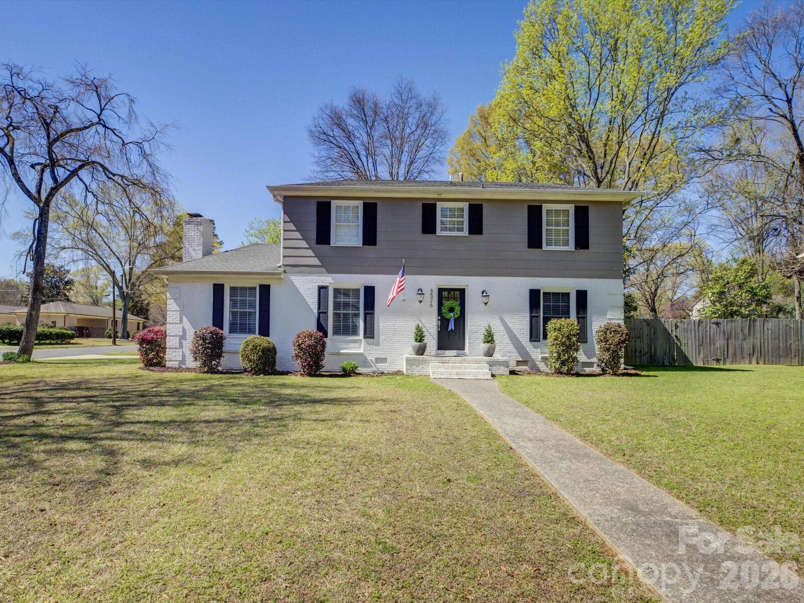 Property Photo: 6526 Wheeler Drive NC 28211