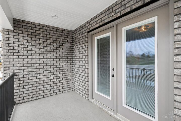 Property Photo:  5019 Waterford Lane  OH 45042 