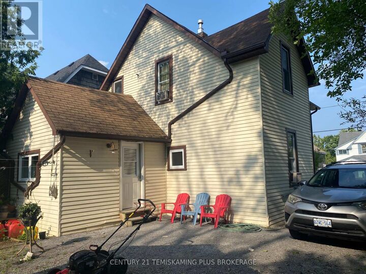 Property Photo: 46 Paget Street North ON P0J 1P0