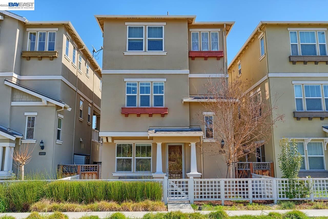 Property Photo:  2943 Pescadero Ter  CA 94538 