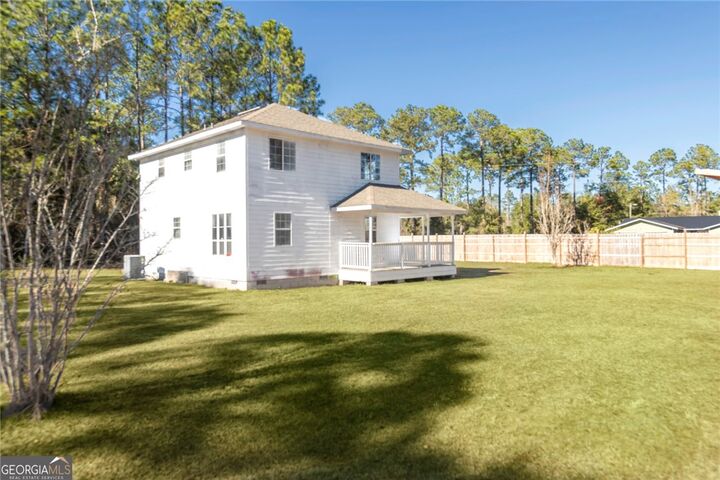 Property Photo:  270 Noah Everett Drive  GA 31537 
