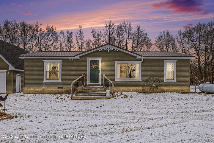 Property Photo:  4546 Westbrook Road  MI 48846 