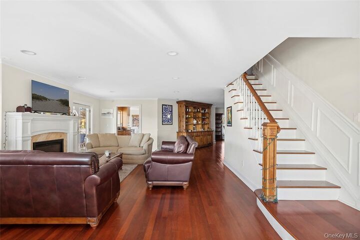 Property Photo:  4 Quebec Road  NY 11558 