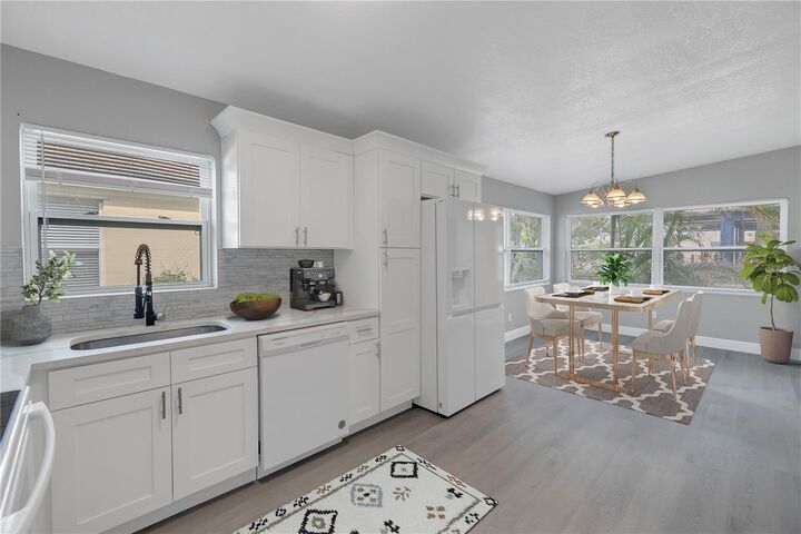 Property Photo: 4027 7th Street S FL 33705