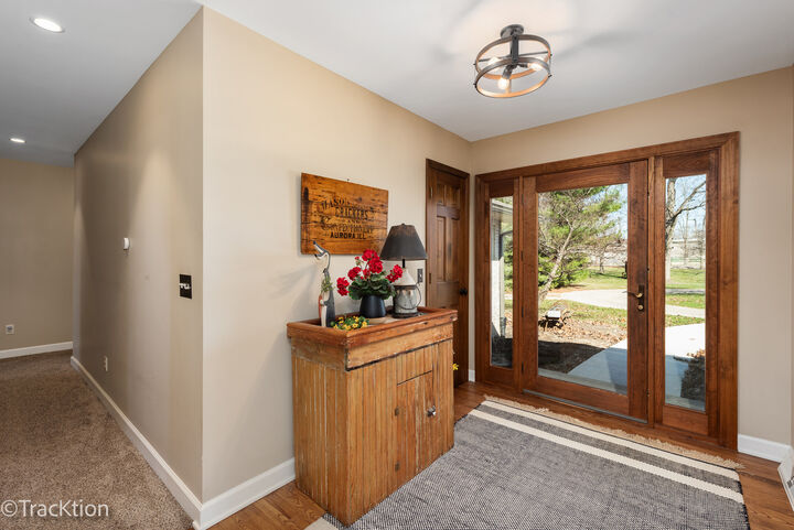 Property Photo:  9596 Corneils Road  IL 60512 