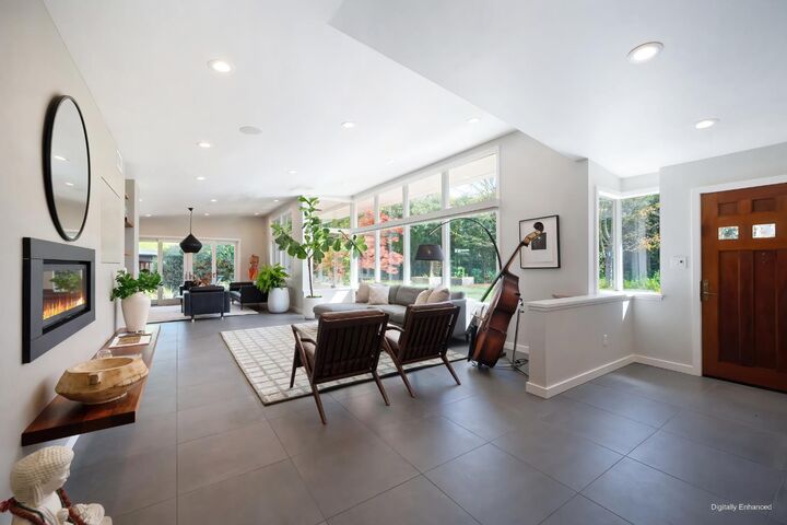 Property Photo:  2701 Huntington Road  CA 95864 