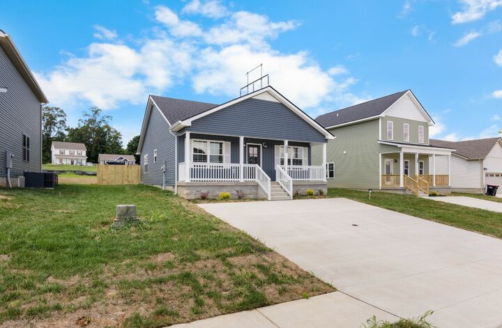 Property Photo:  1174 Tybee Dr  TN 37042 