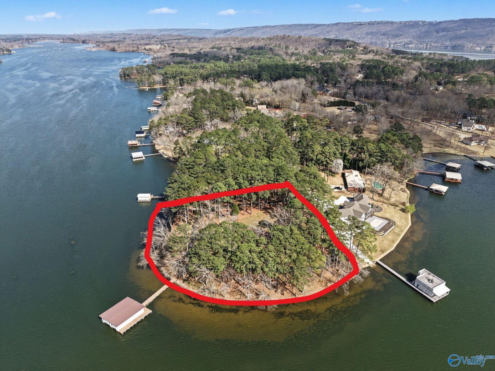 Property Photo:  3398 Lakeshore Drive  AL 35769 