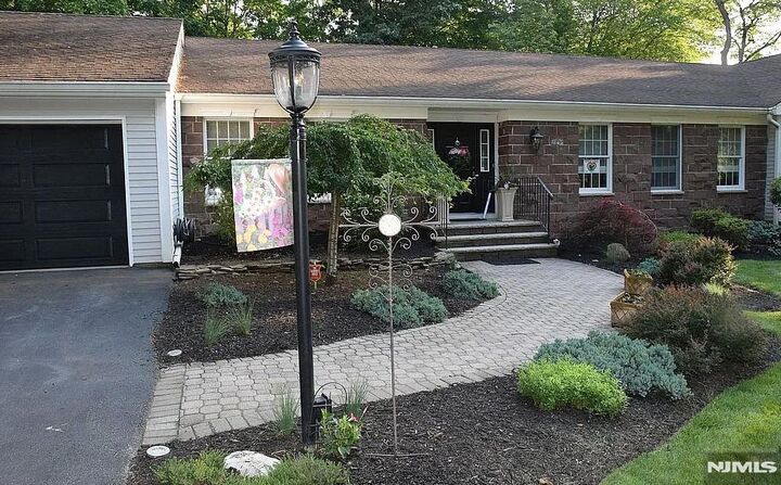 Property Photo:  7 Goose Cove Lane  NJ 07446 