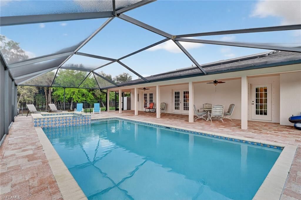 Property Photo: 3886 24th Ave SE FL 34117