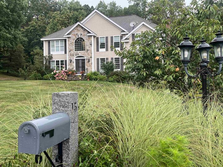 Property Photo:  15 Appleton Road  NH 03087 