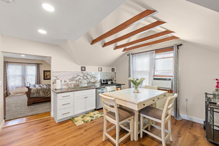 Property Photo: 2707 Garfield Avenue 3 MN 55408