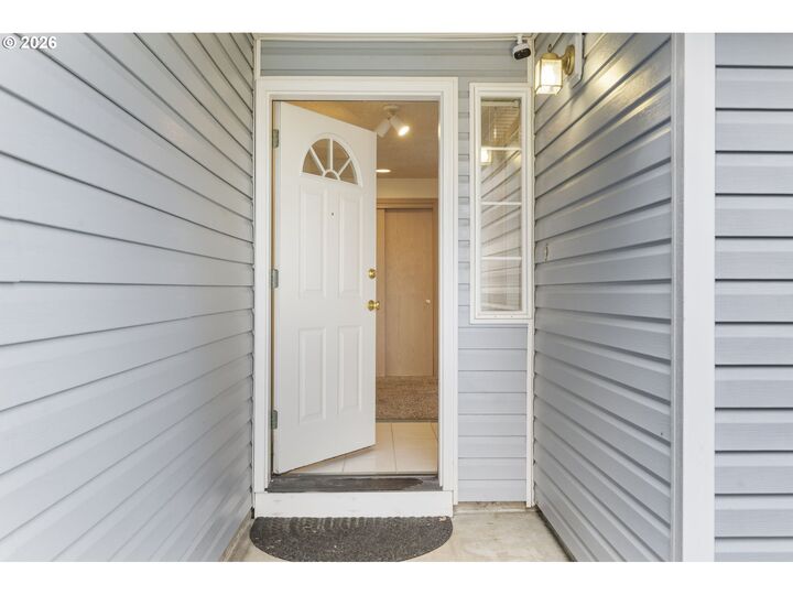 Property Photo: 16203 NE 8th St WA 98684