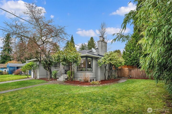 Property Photo: 11340 Alton Avenue NE WA 98125