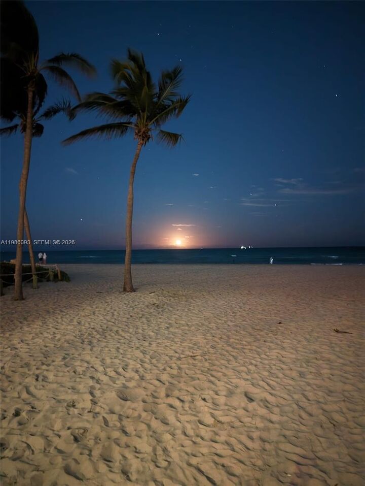 Property Photo: 1501 S Surf Rd 21 FL 33019