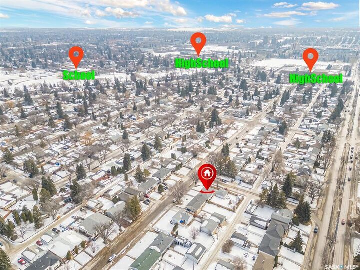 Property Photo:  1410 Argyle Avenue  SK S7H 2W4 