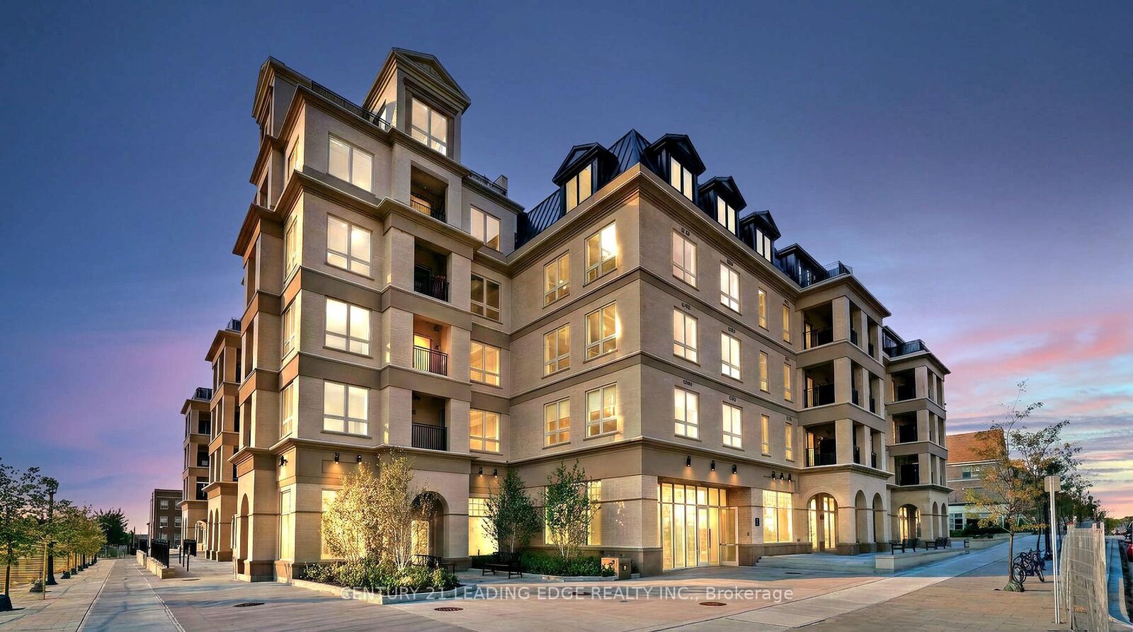 Photo de la propriété:  101 Cathedral High Street Ph39  ON L8C 0P1 