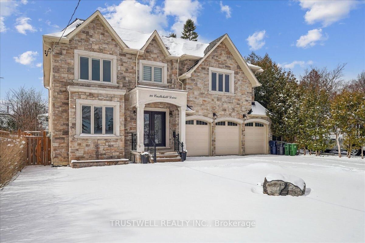 Property Photo: 98 Castle Hill Drive ON M1T 2Y7