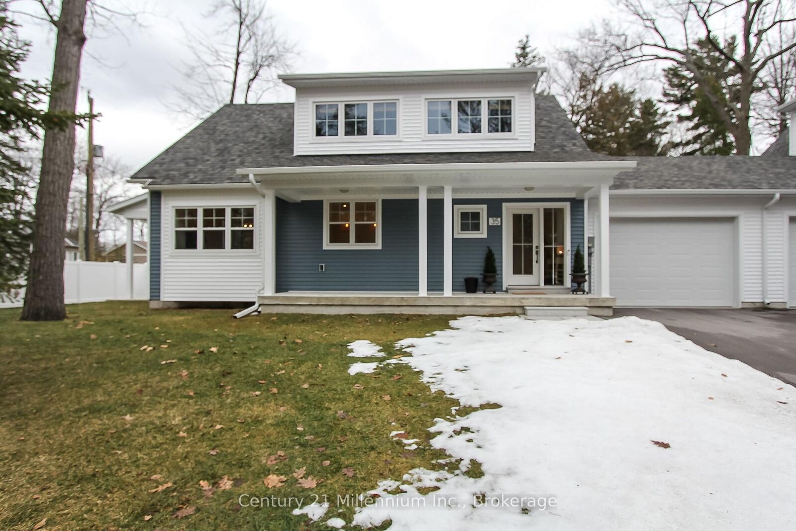 Property Photo: 35 Linda Lane ON L9Z 2C7