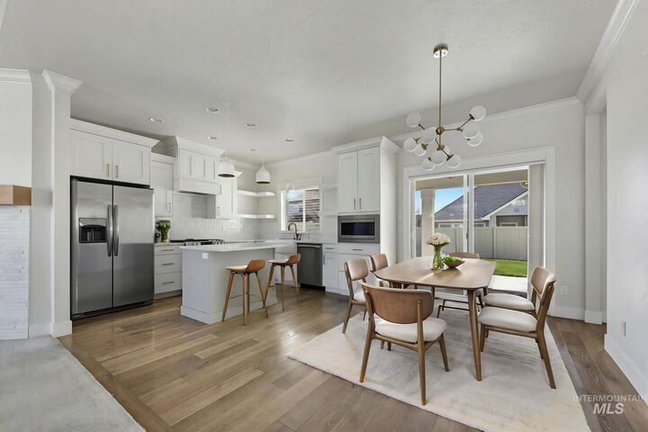Property Photo:  1457 W Gainsboro St  ID 83634 