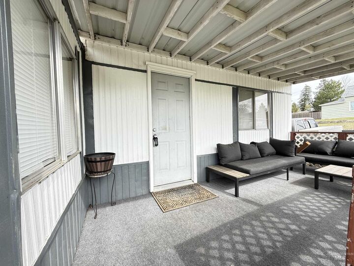 Property Photo: 200 E Woodworth 9 WA 99179