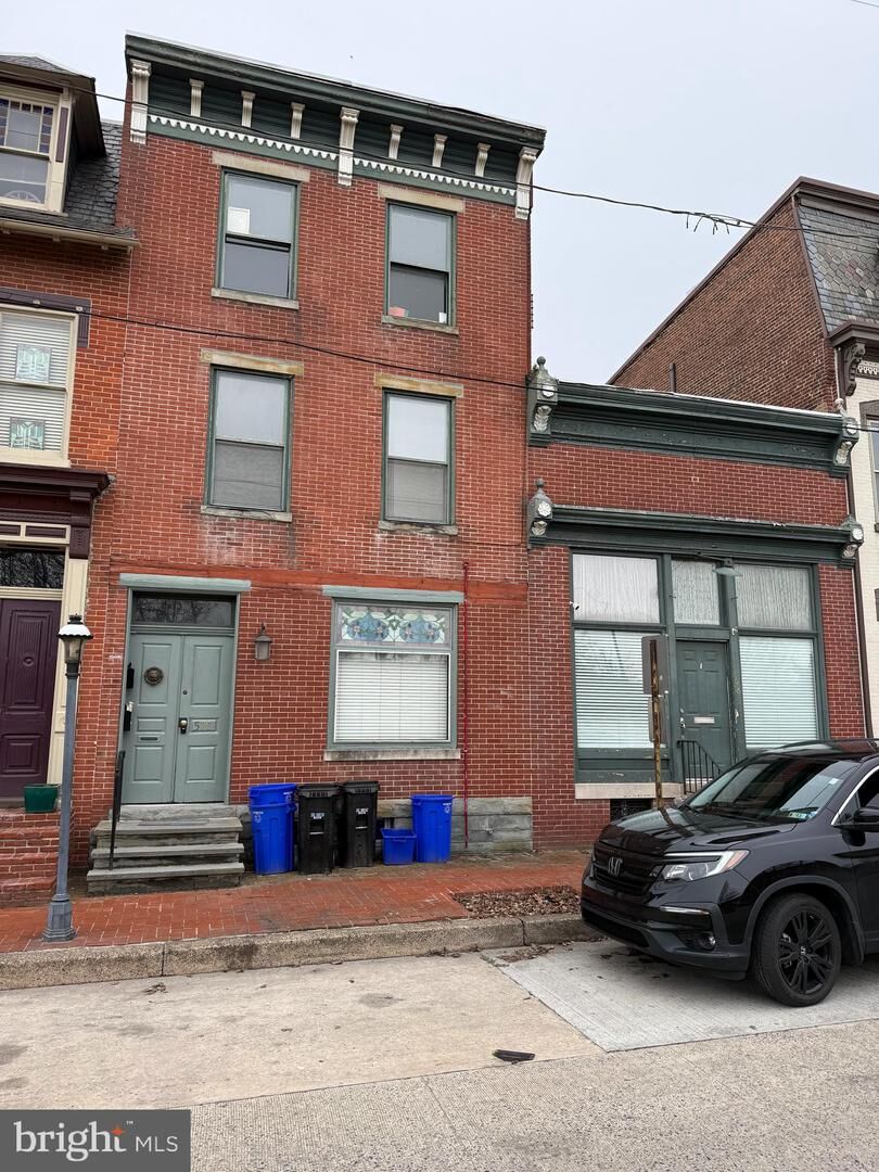 Property Photo:  568 & 570 Race Street  PA 17104 