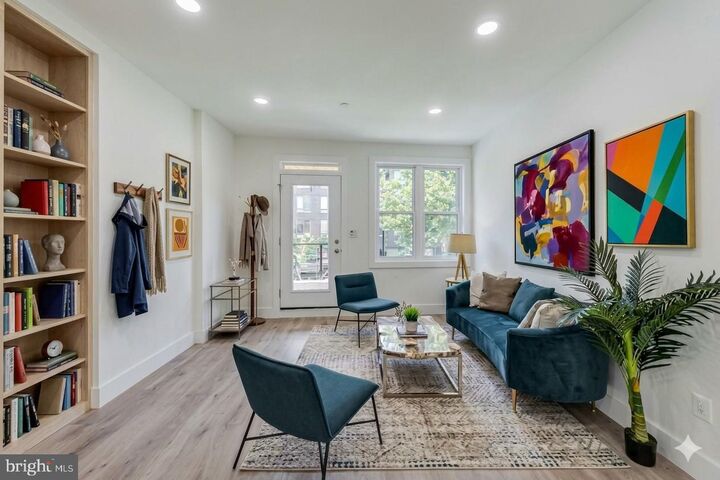 Property Photo:  1626 K Street NE A  DC 20002 