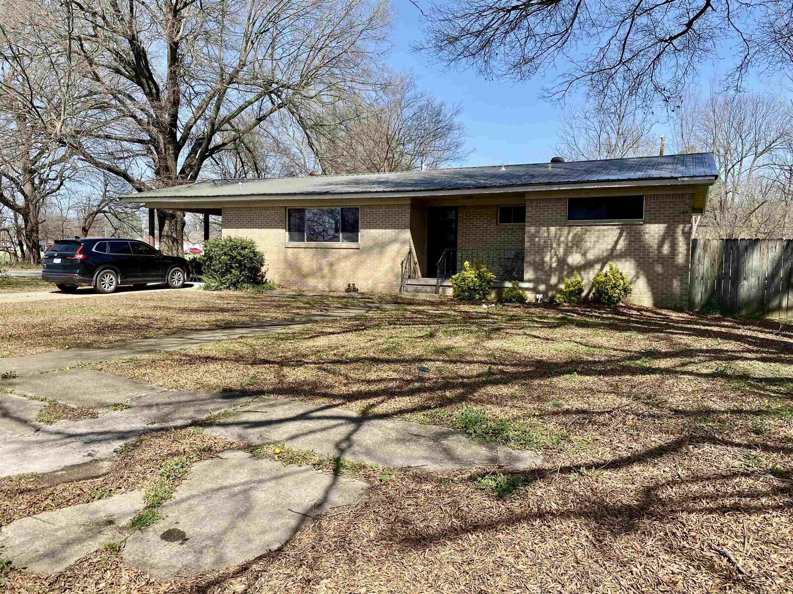 Property Photo:  401 E Gum  AR 72476 