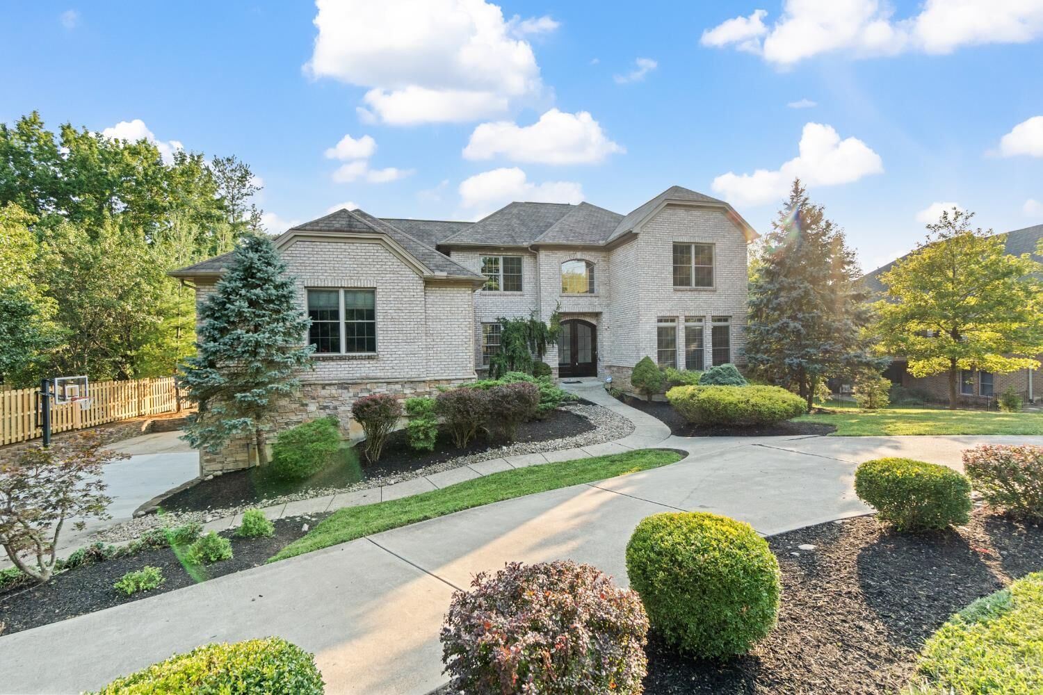 Property Photo: 163 Compton Road OH 45215