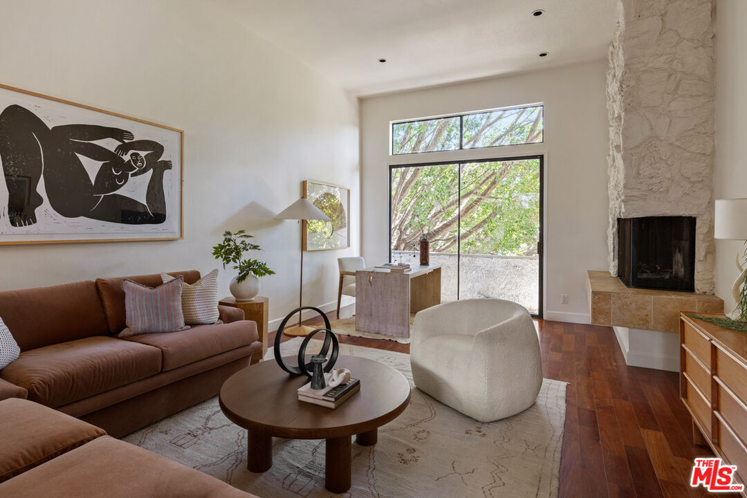 Property Photo:  1271 Stoner Ave  CA 90025 