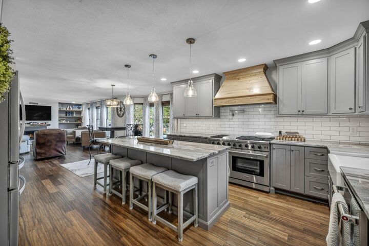 Property Photo: 1456 Willowood Way OH 43302