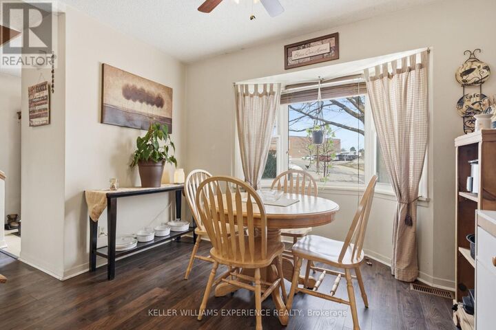 Property Photo: 233 Little Avenue ON L4N 6L3