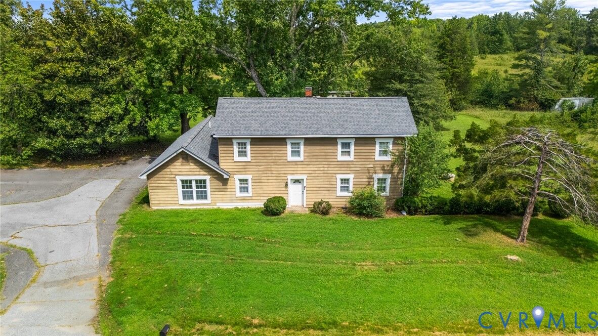 Property Photo:  3984 Farmville Road  VA 23901 