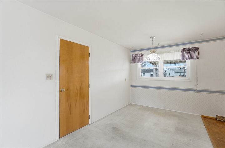 Property Photo:  1087 Fairfield Road  OH 45373 