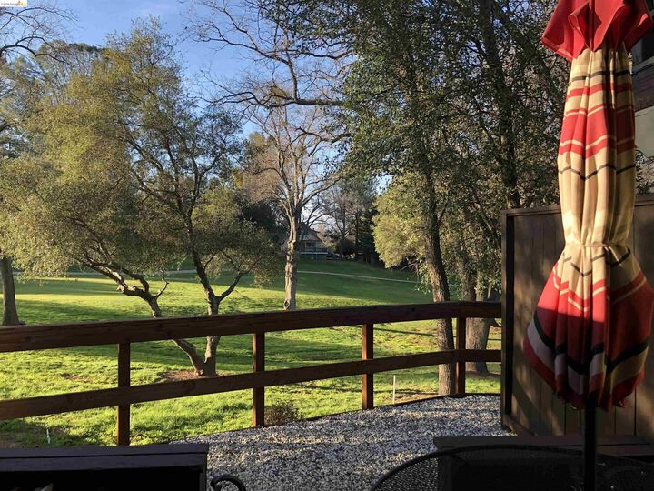 Property Photo:  19080 Dyer Ct 7  CA 95321 