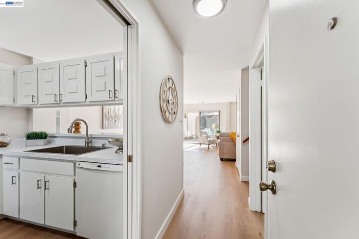 Property Photo:  1159 Admiralty Ln  CA 94502 