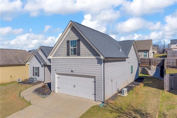 Property Photo:  117 Harrier Drive  GA 30534 