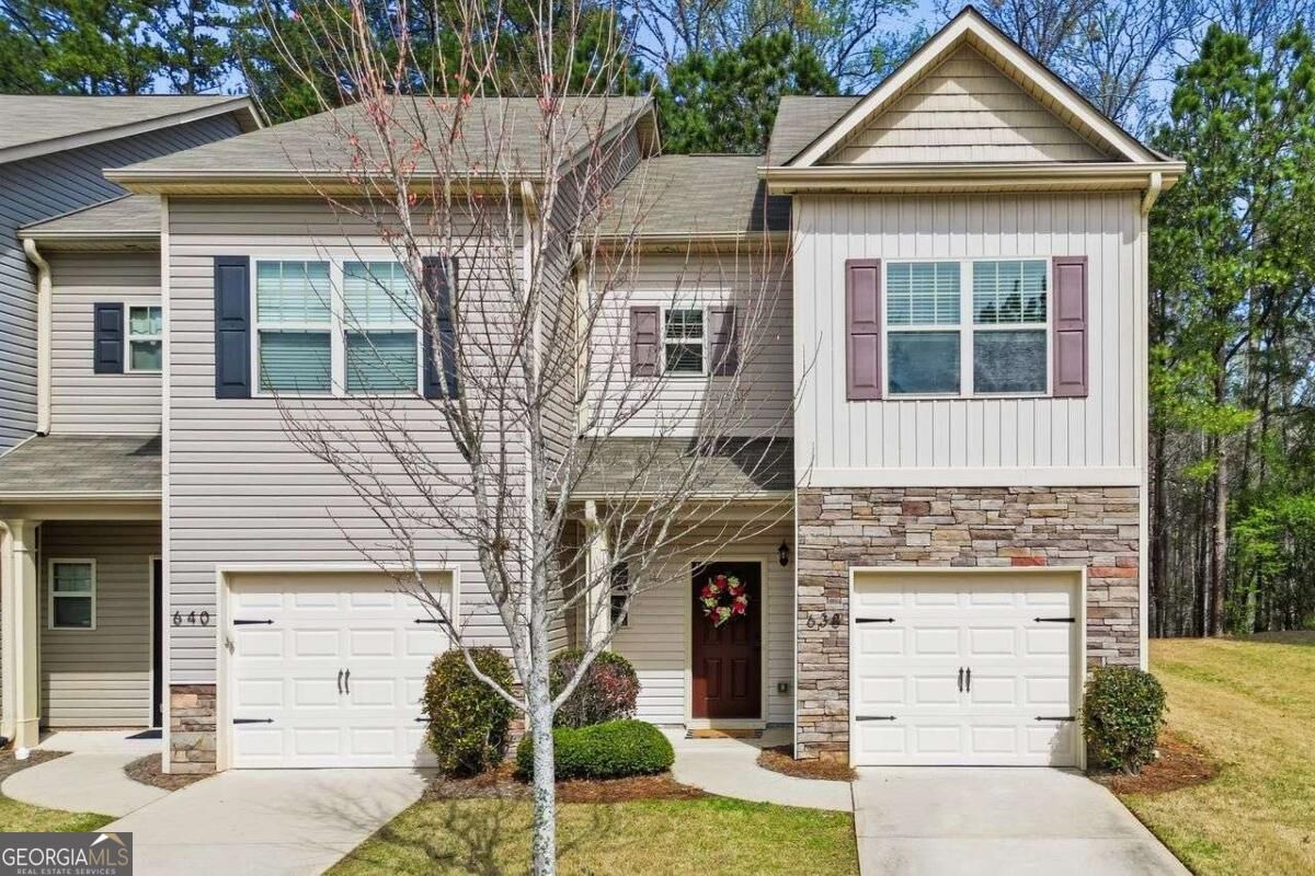 Property Photo:  638 Oakside Place  GA 30102 