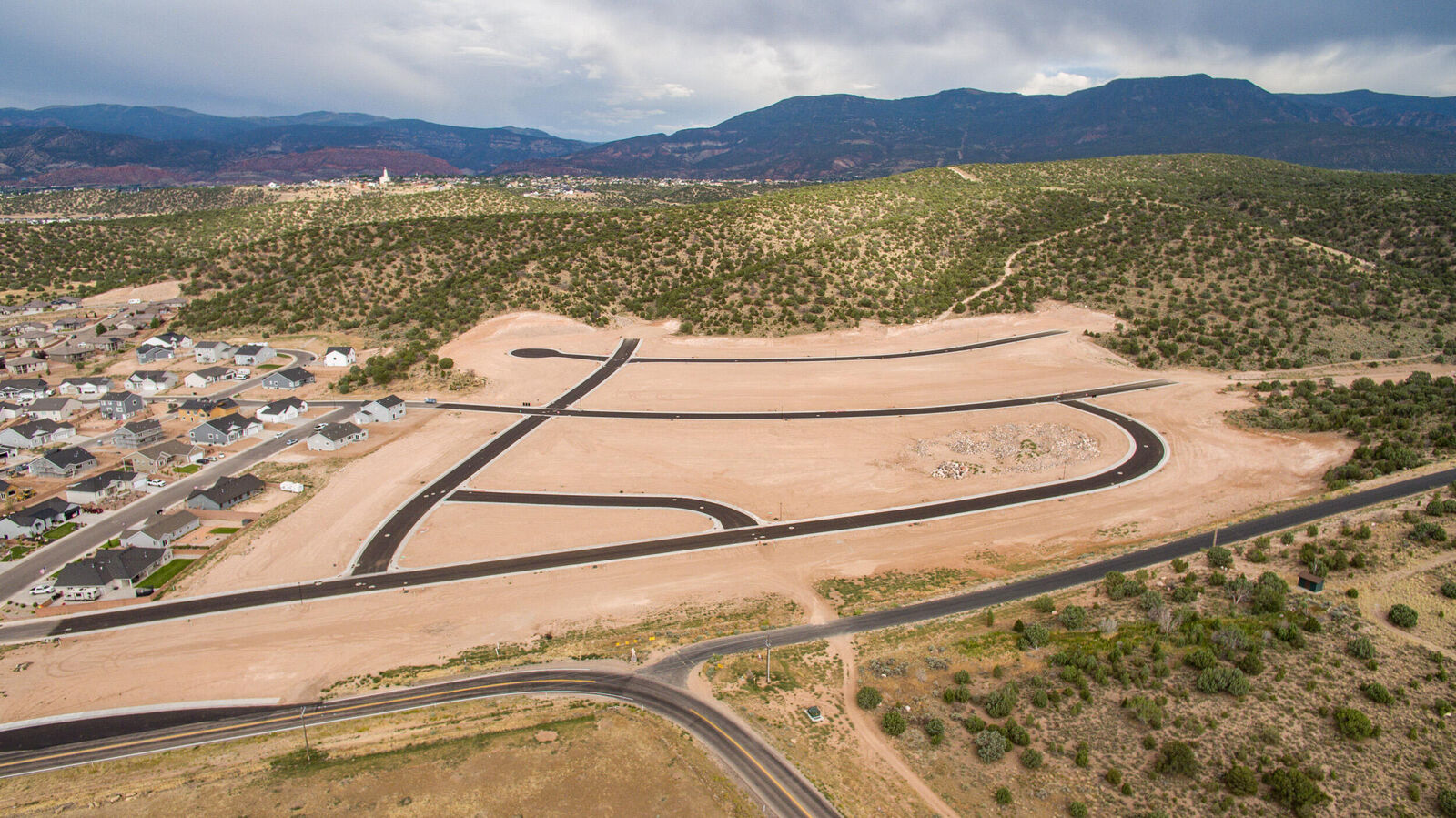 Property Photo: 624 S Renze Adams St Lot 135 Ph 5 UT 84720