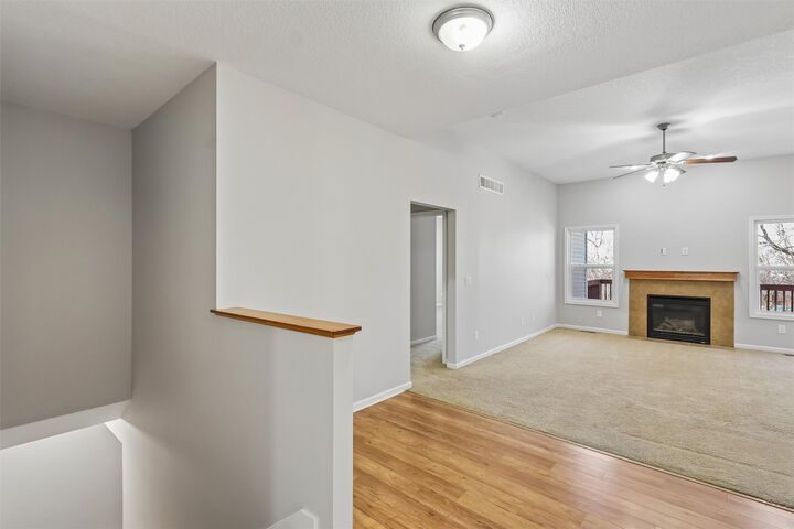 Property Photo: 10023 N Glenstone Court IA 50131