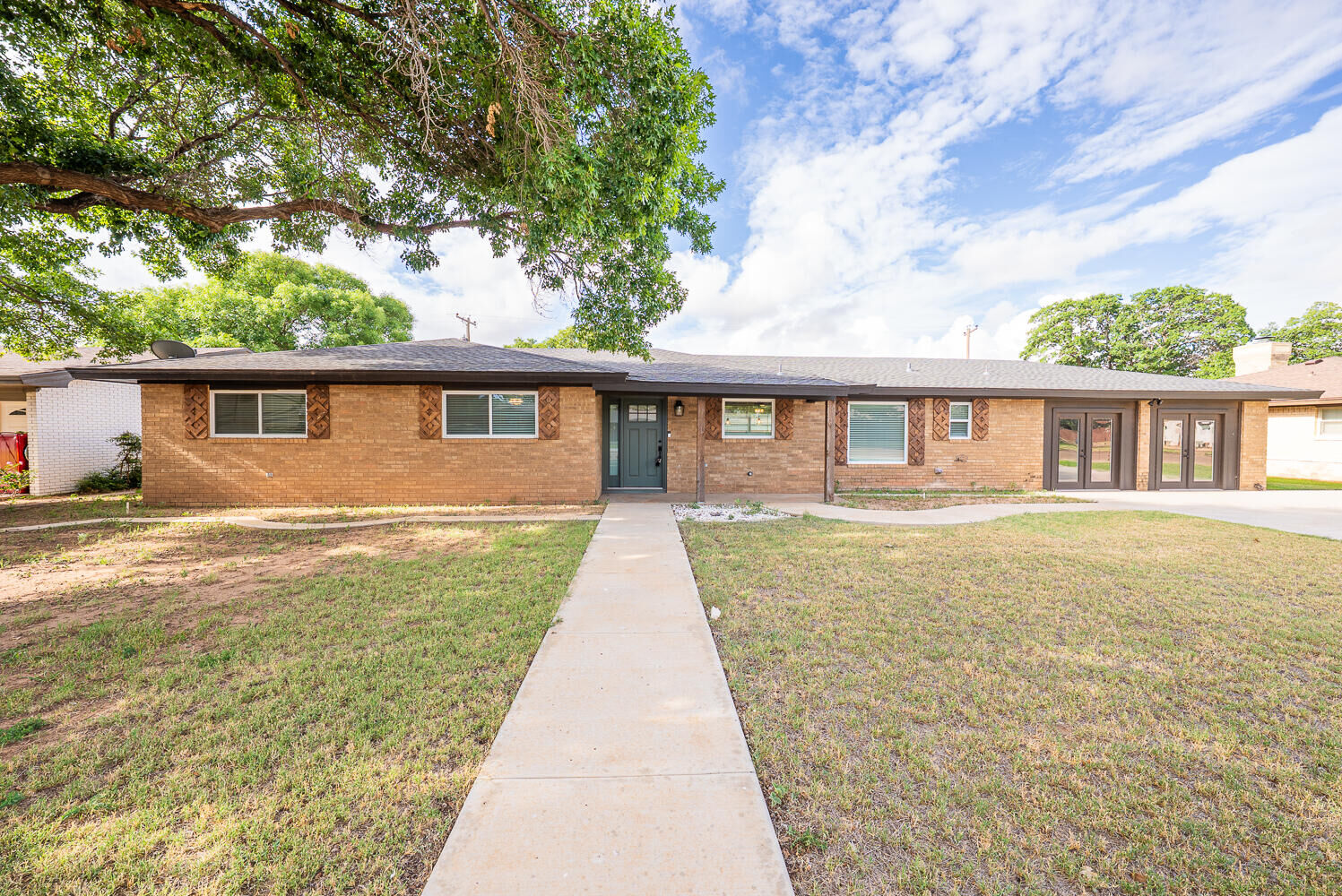 Property Photo:  1304 8th Street  TX 79363 