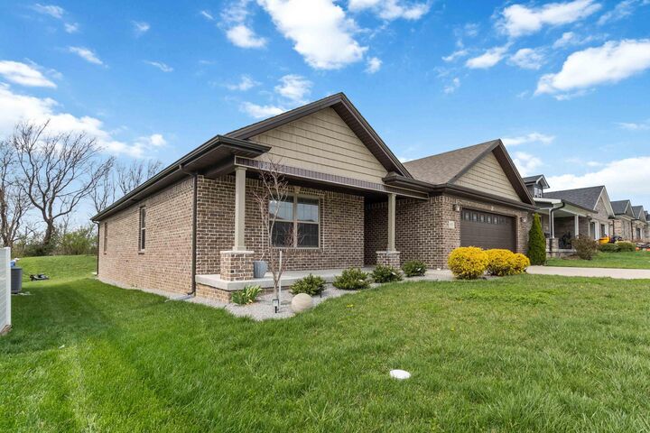 Property Photo:  651 Four Winds Drive  KY 40475 