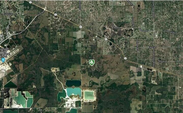 Property Photo:  17620 Balfour Terrace  FL 33913 
